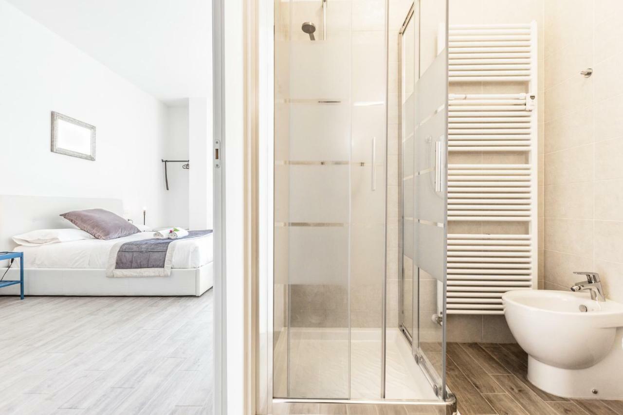 Central City Rooms Executive Suite Bolonia Exterior foto