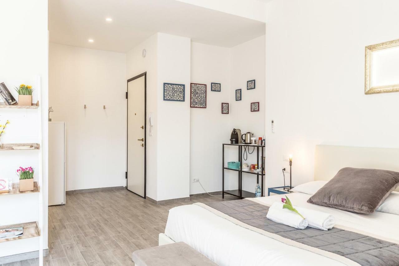 Central City Rooms Executive Suite Bolonia Exterior foto